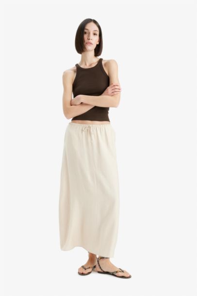 A Cut Crinkle Fabric Normal Waist Midi Skirt