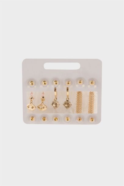 Woman 6 Piece Golden Earrings