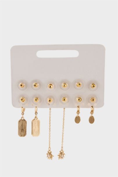 Woman 6 Piece Golden Earrings