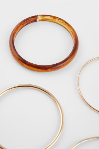 Woman 5 Piece Gold Bracelet