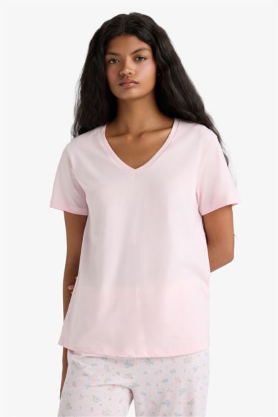 سيت بجامة قصة عادية نص ردن من Fall in Love - قطعتين