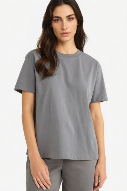Regular Fit Crew Neck Basic Premium T-Shirt