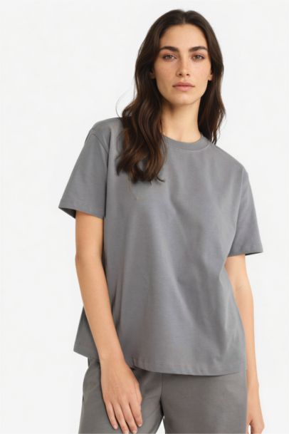 Regular Fit Crew Neck Basic Premium T-Shirt