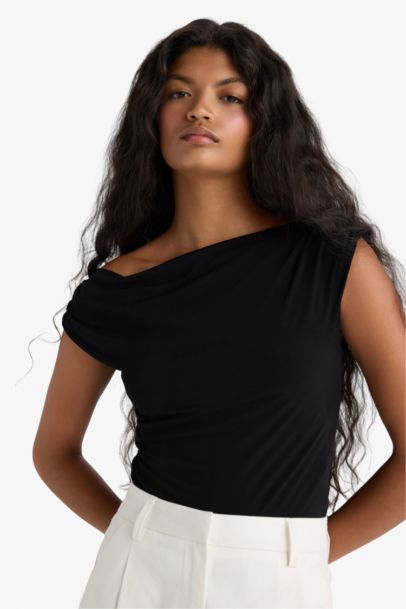 Slim Fit Cowl Neck Sleeveless Blouse