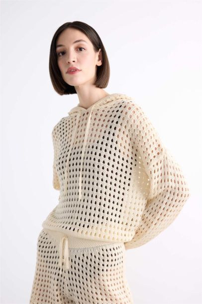 Kapüşonlu Kroşe Uzun Kollu Plaj Üstü