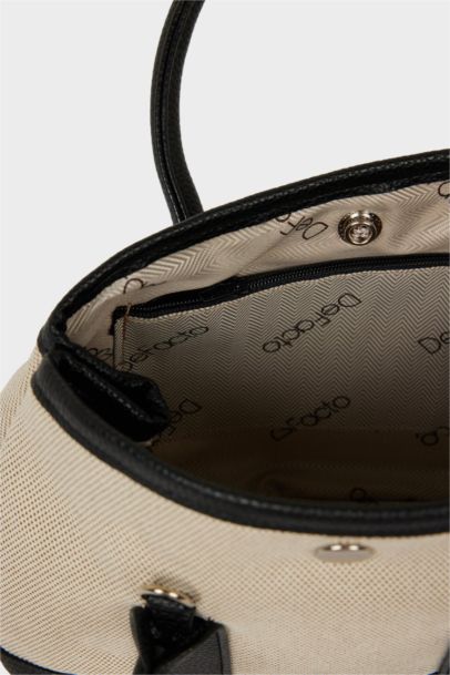 Woman Canvas Handbag