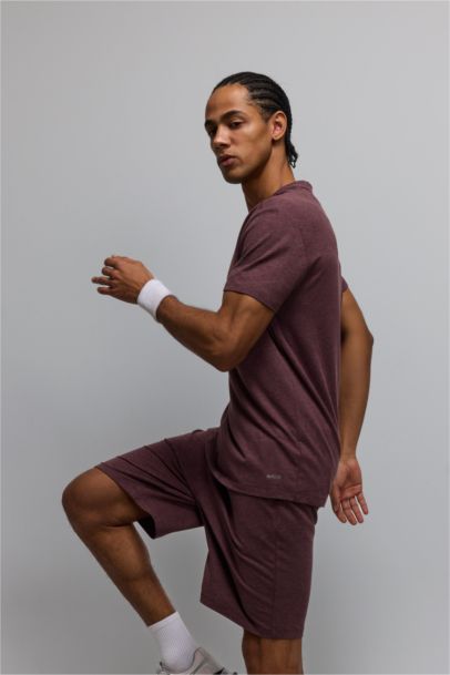 تيشيرت رياضي نص ردن قصة عادية بياخة مستديرة