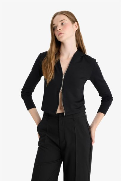 سويت سليم فيت بغطاء للرأس