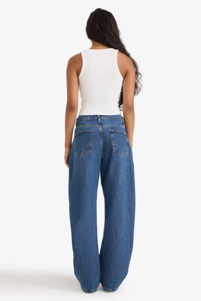 Jean large taille haute Coupe barrel