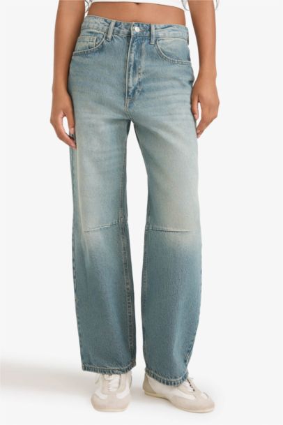 Jean taille haute longueur cheville Coupe Barrel