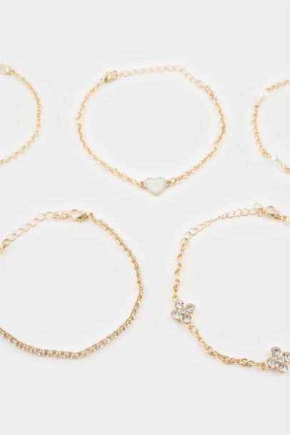 Woman 5 piece Gold Bracelet