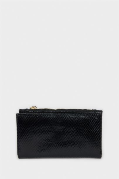 Woman Faux Leather Wallets