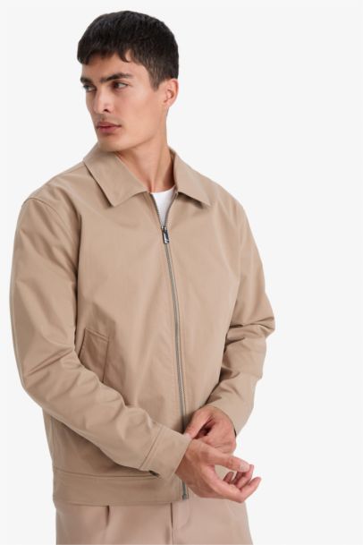 Regular Fıt Polo Yaka Astarlı Fermuarlı Mont