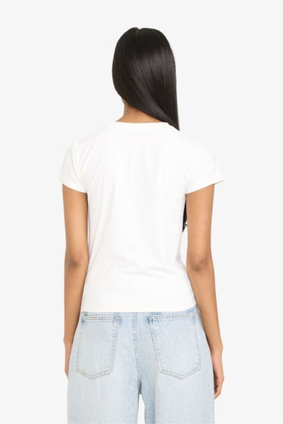 T-shirt slim basique blanc à col rond et manches courtes