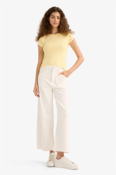 Pantalon Jean slim large taille haute jambe longueur cheville