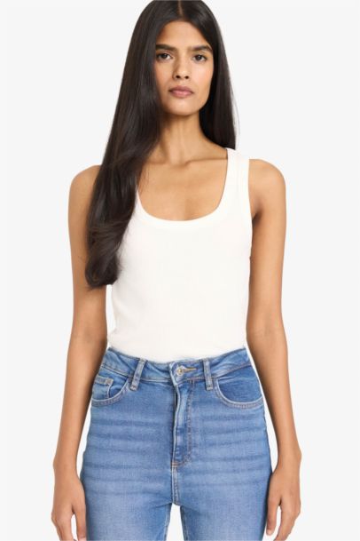 Slim Fit Camisole U Collar Tank Top