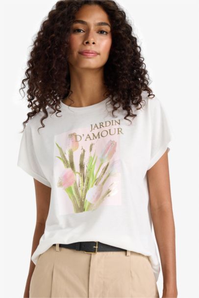 Woman Short Sleeve T-Shirt