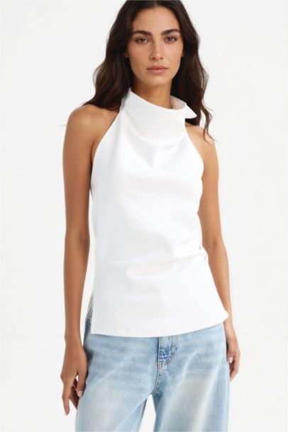 Slim Fit Dar Kesim Halter Yaka Bluz