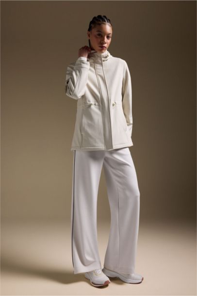 جاكيت مطر مقاوم للماء قصة عادية بغطاء للرأس