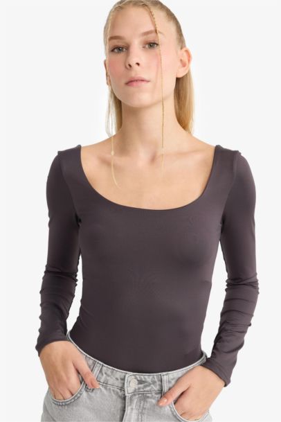 اوفر بودي سوت ردن طويل بياخة U