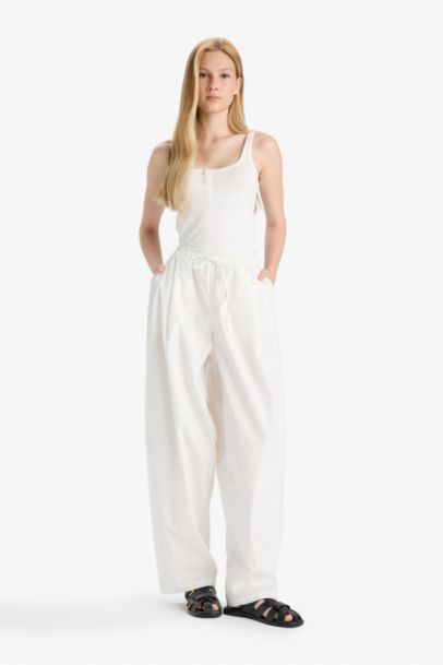 Barrel Fit Normal Waist Poplin Trousers