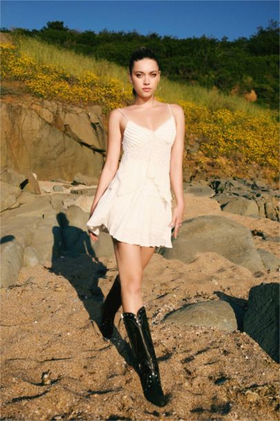 Afra x DeFacto Fitted V Neck Lace Strappy Blouse