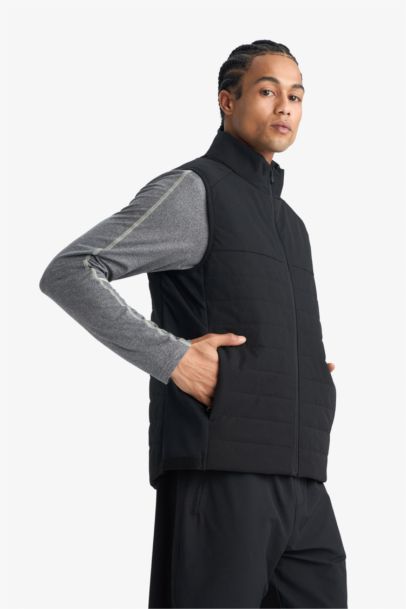 Regular Fit Half Turtleneck Waterproof Vest