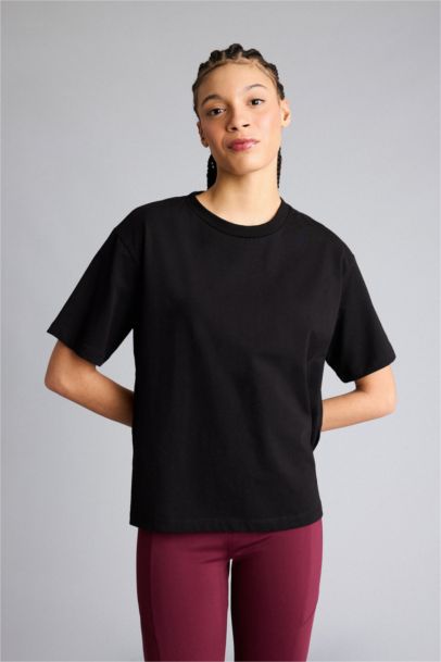 Comfort Fit Crew Neck Sports T-Shirt