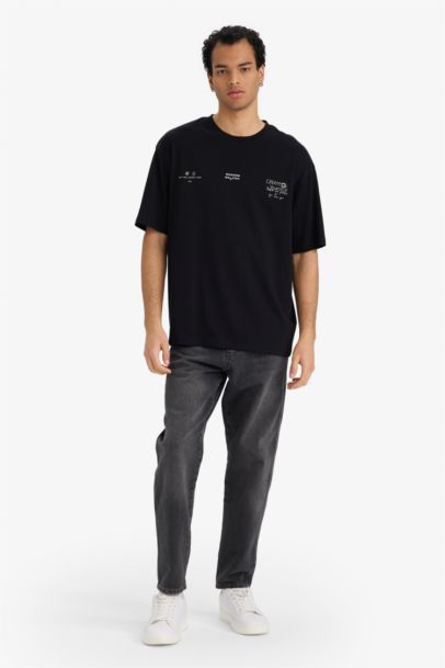 تيشيرت نص كم أوفر سايز مطبوع برقبة مستديرة