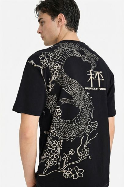 تيشيرت قطن 100% بطبعة أوفر سايز