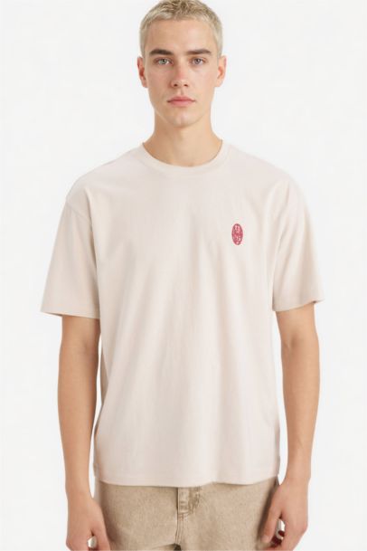 Boxy Fit Crew Neck Short Sleeve T-Shirt