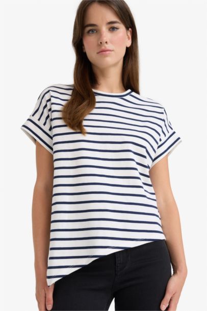 Woman Short Sleeve T-Shirt