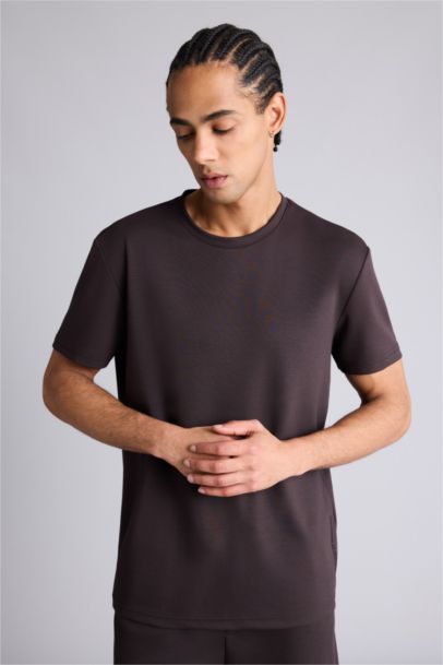 Yan Baskılı Sporcu Tişört