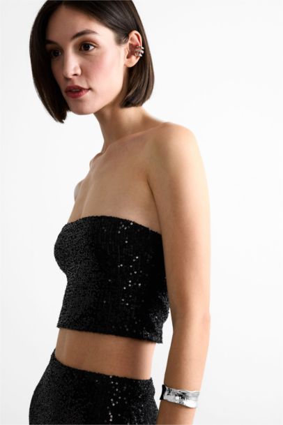 Strapless Sleeveless Blouse