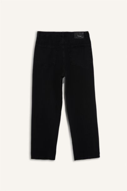 Baggy Fıt Geniş Paça Jean Pantolon