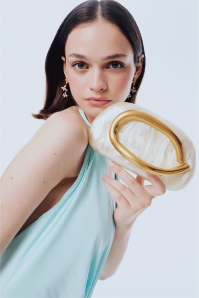 DCEY x DeFacto Kadın Sedef Görünümlü El Çantası