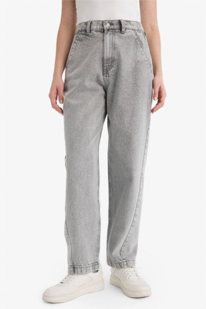 Carrot Fit High Waist Jeans