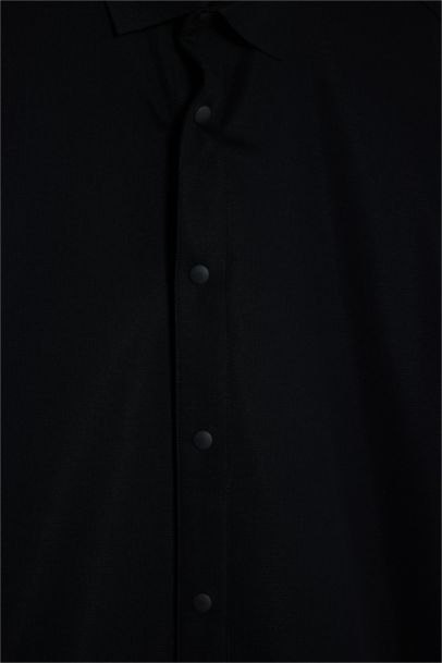 قميص ردن طويل من DeFactoFit