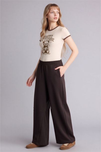 Barrel Fit Elastic Waist Sweatpants