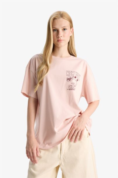 تيشيرت نص كم اوفر سايز بطبعة من الخلف