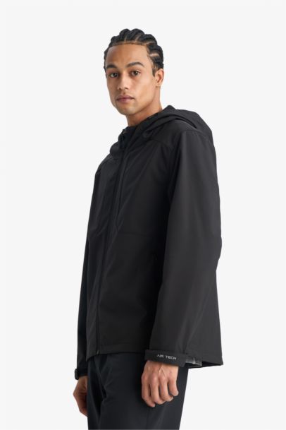 Regular Fit Hooded Windproof Waterproof Jacket