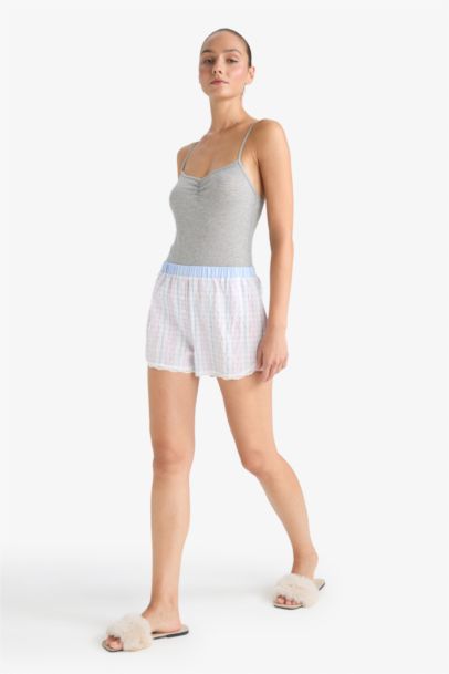 Fall in Love Regular Fit Seersucker Textured Striped Shorts Bottoms