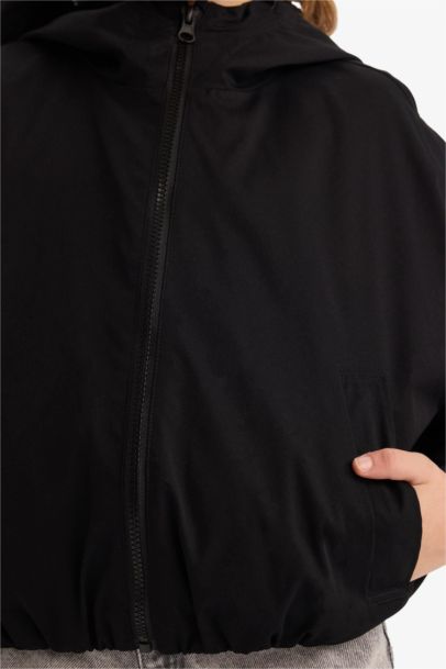 Kapüşonlu Yağmurluk Kız Çocuk