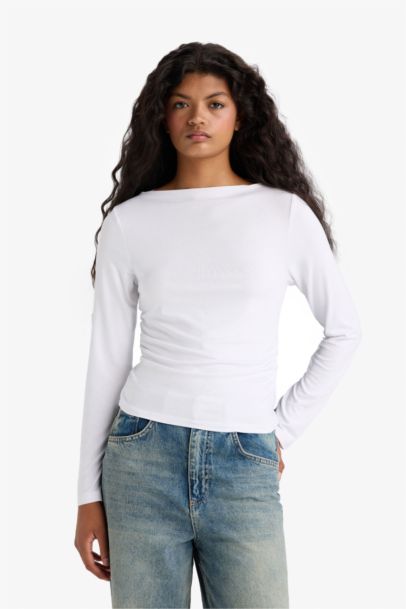 Slim Fit Boat Neck Long Sleeve T-Shirt