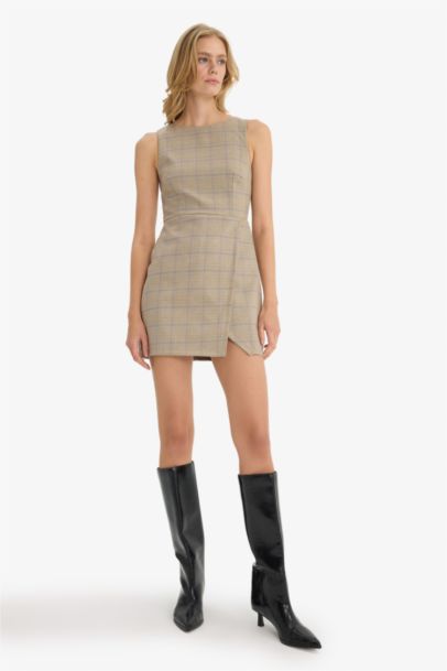 Robe courte sans manches à carreaux Col rond