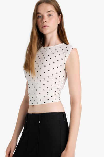 Fitted Crew Neck Polka Dot Sleeveless T-Shirt