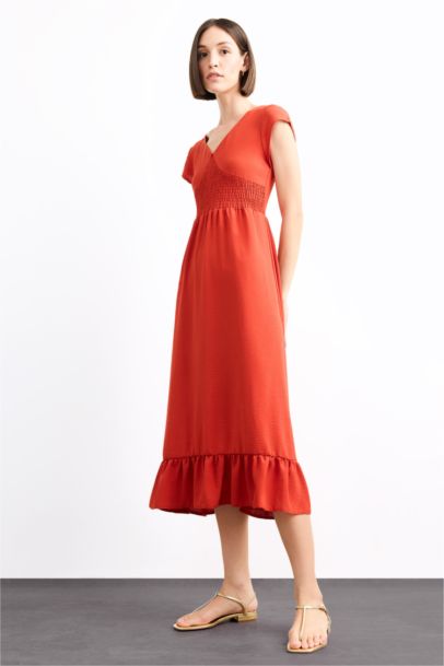 Slim Fit Butterfly Sleeves Dress