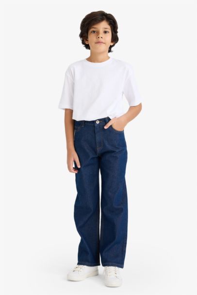 بنطلون جينز اولادي وايد ليج برجل عادية