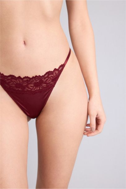 Culotte satin dentelle