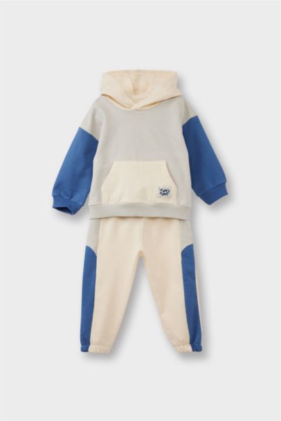 2 piece Regular Fit Hooded Set